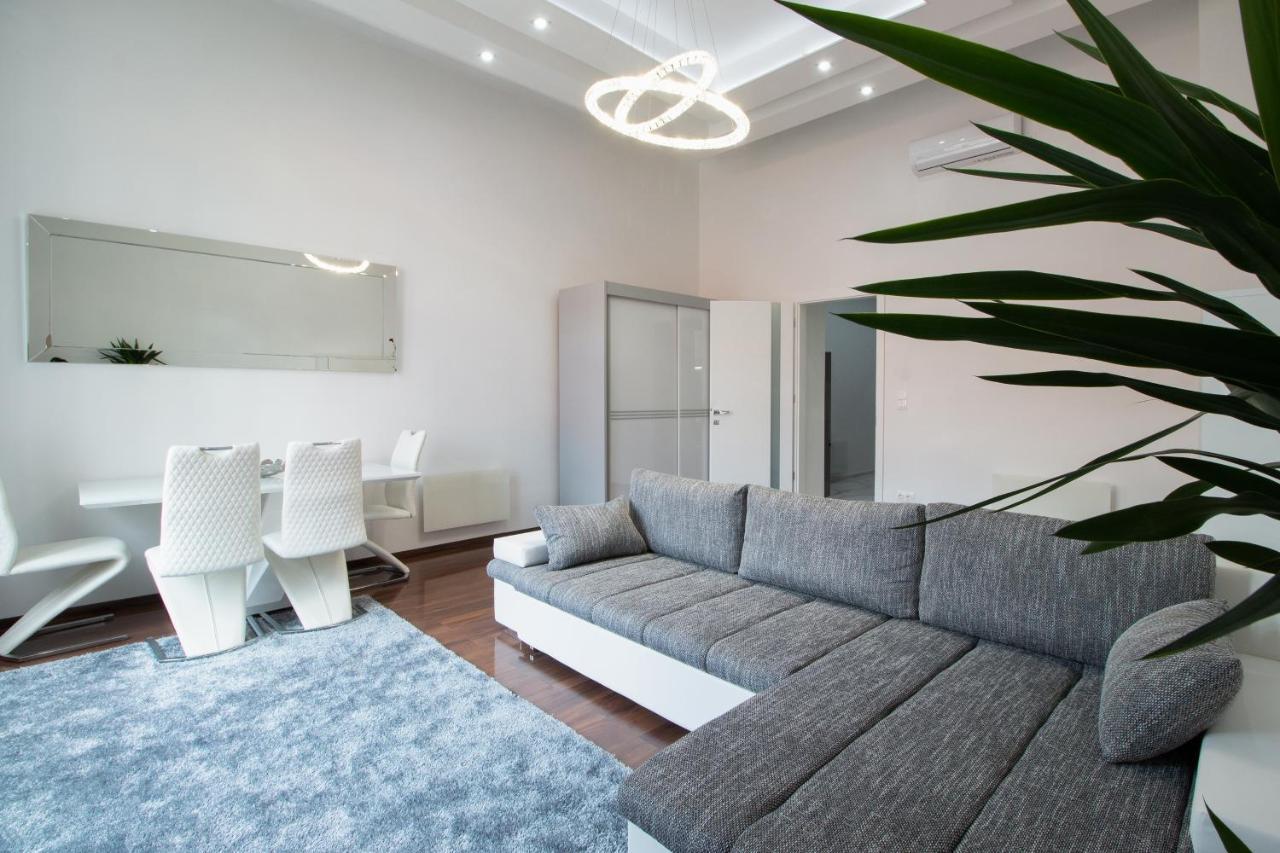 Basilika View Imperial Suite -Sas Street -Need Reservation For Free Parking Budapest Exterior foto
