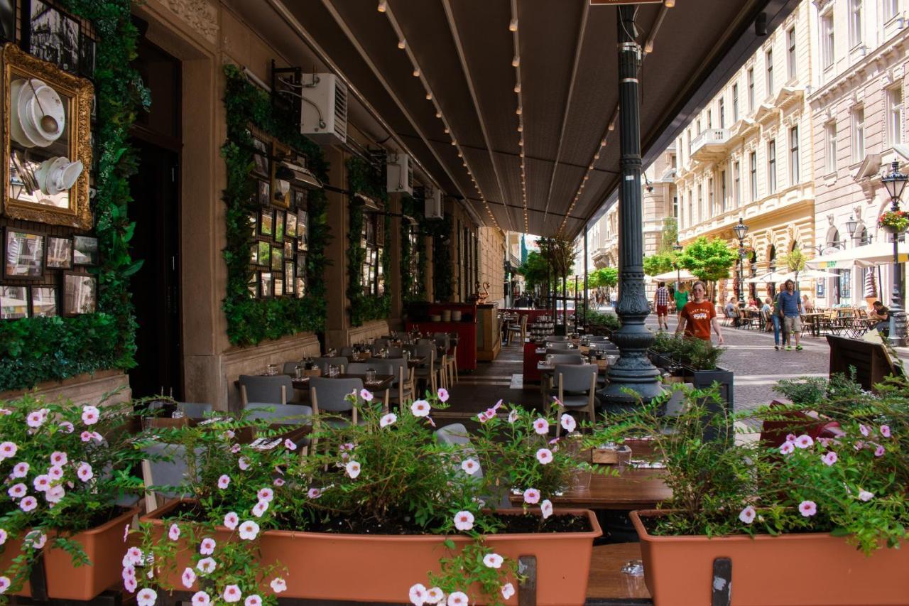 Basilika View Imperial Suite -Sas Street -Need Reservation For Free Parking Budapest Exterior foto
