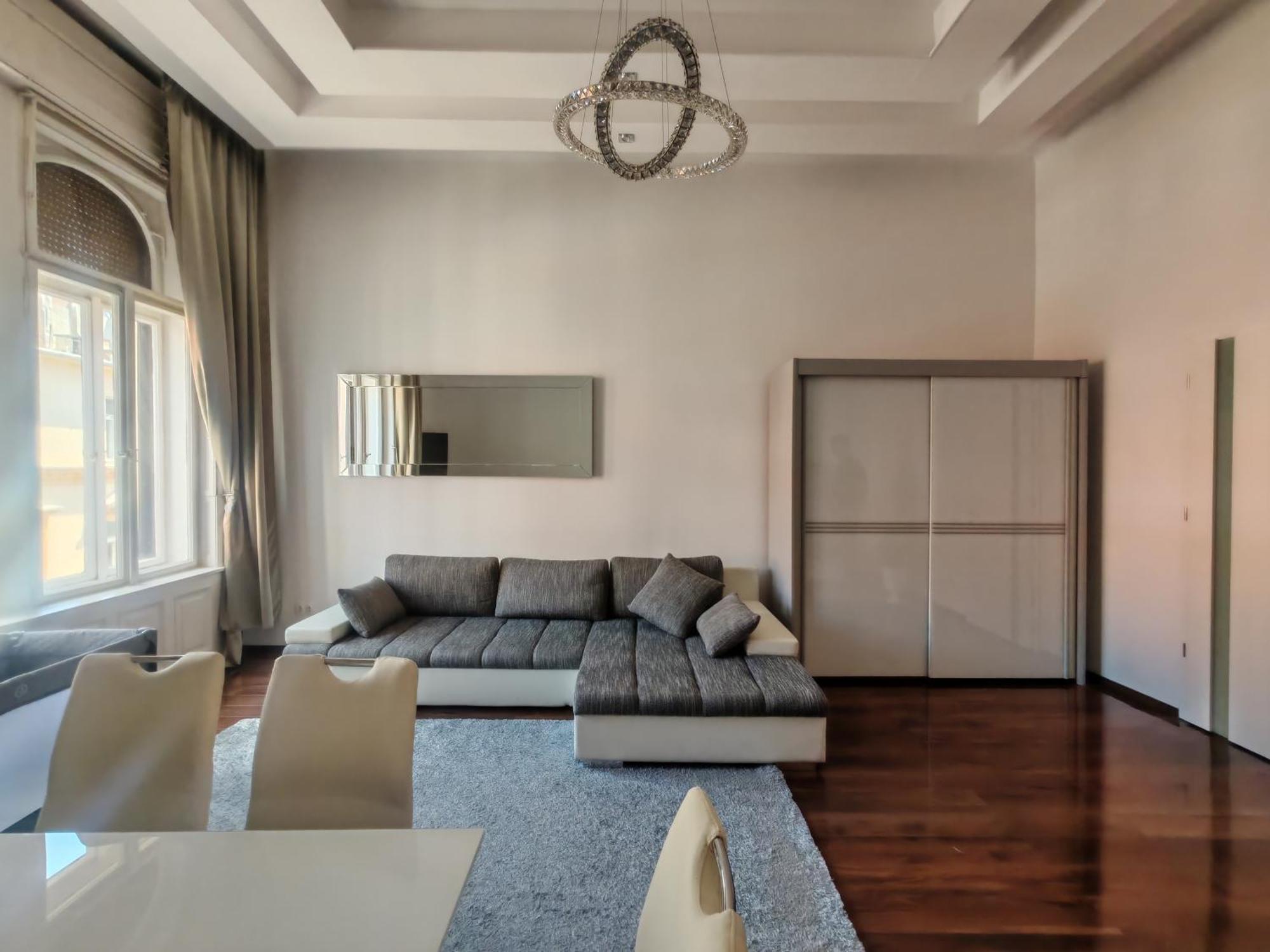 Basilika View Imperial Suite -Sas Street -Need Reservation For Free Parking Budapest Exterior foto
